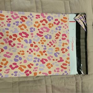 20 - 10 x 13 POLY MAILERS